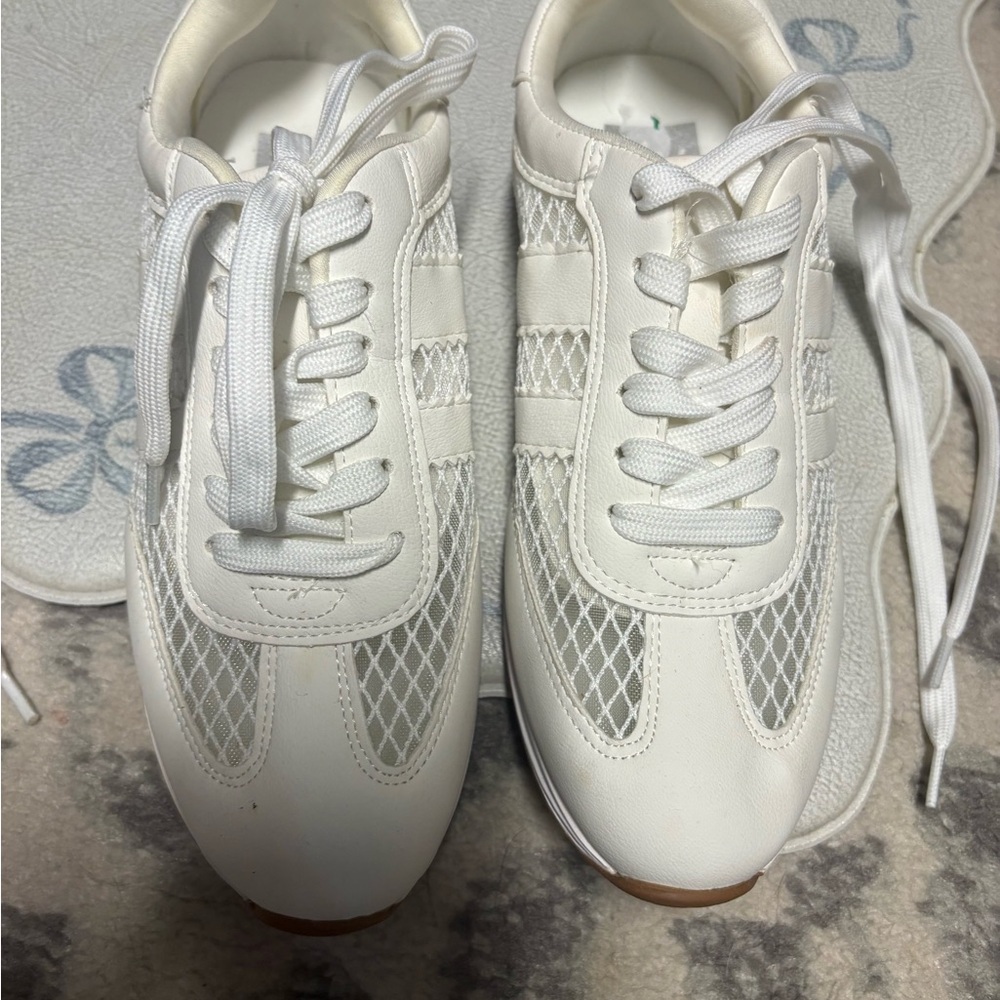 DV by Dolce Vita White Mesh Women's Sneakers
